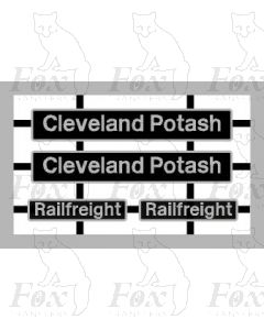 20122 Cleveland Potash (with black Railfreight plaques)